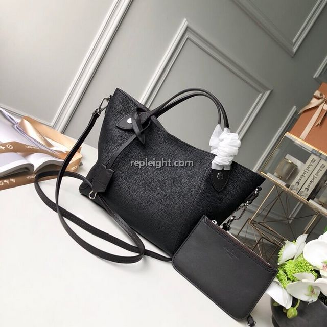 LOUIS VUITTON-M54350 루이비통 마히나 레더 느와르 히나 PM