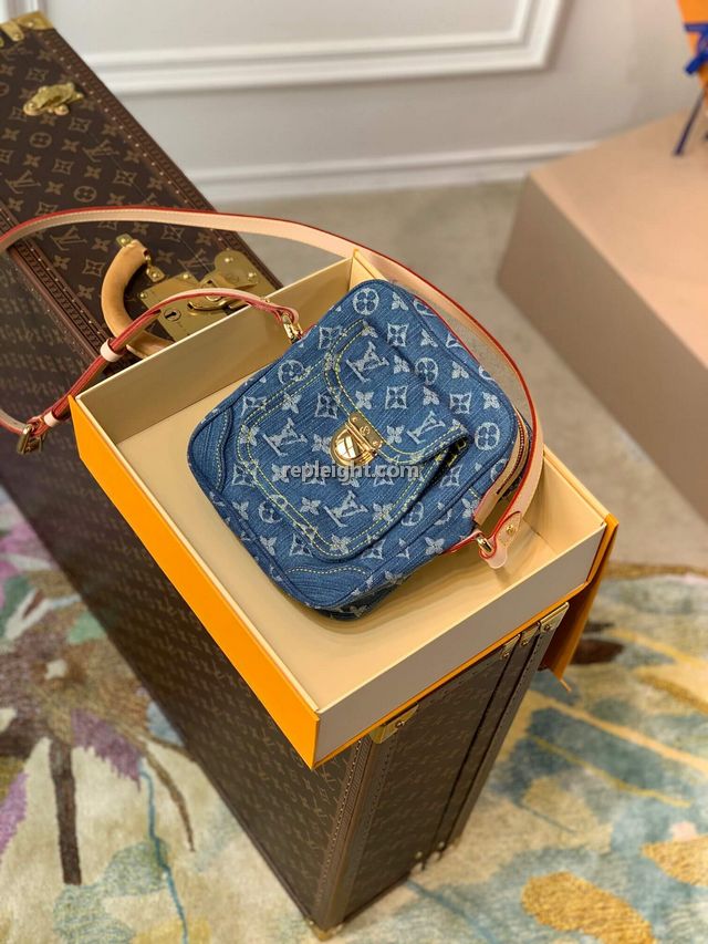 LOUIS VUITTON-M95348 루이비통 데님 크로스 백