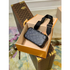 LOUIS VUITTON-M45579 루이비통 모노그램 이클립스 호라이즌 클러치