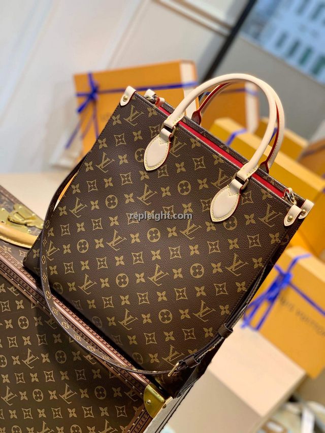 LOUIS VUITTON-M45848 루이비통 모노그램 삭 플라 PM