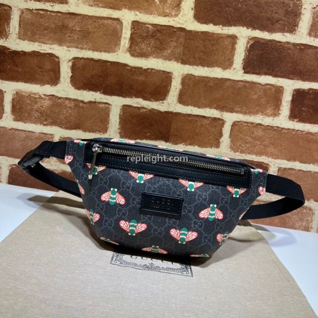 GUCCI-675181 1058 구찌 블랙 GG 수프림 구찌 베스트리에 벌 디테일 벨트백