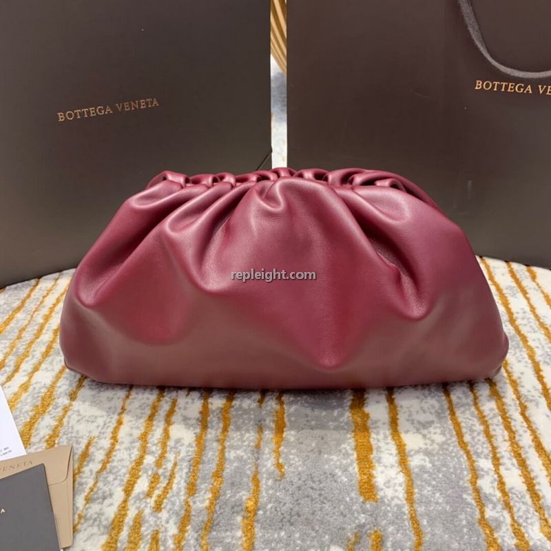 BOTTEGA VENETA-576227 보테가 베네타 보르도 버터 카프스킨 파우치