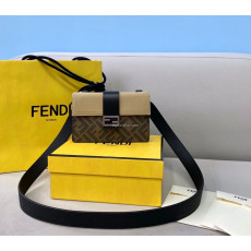 FENDI-7M0295 펜디 블랙 캔버스 바게트 파우치