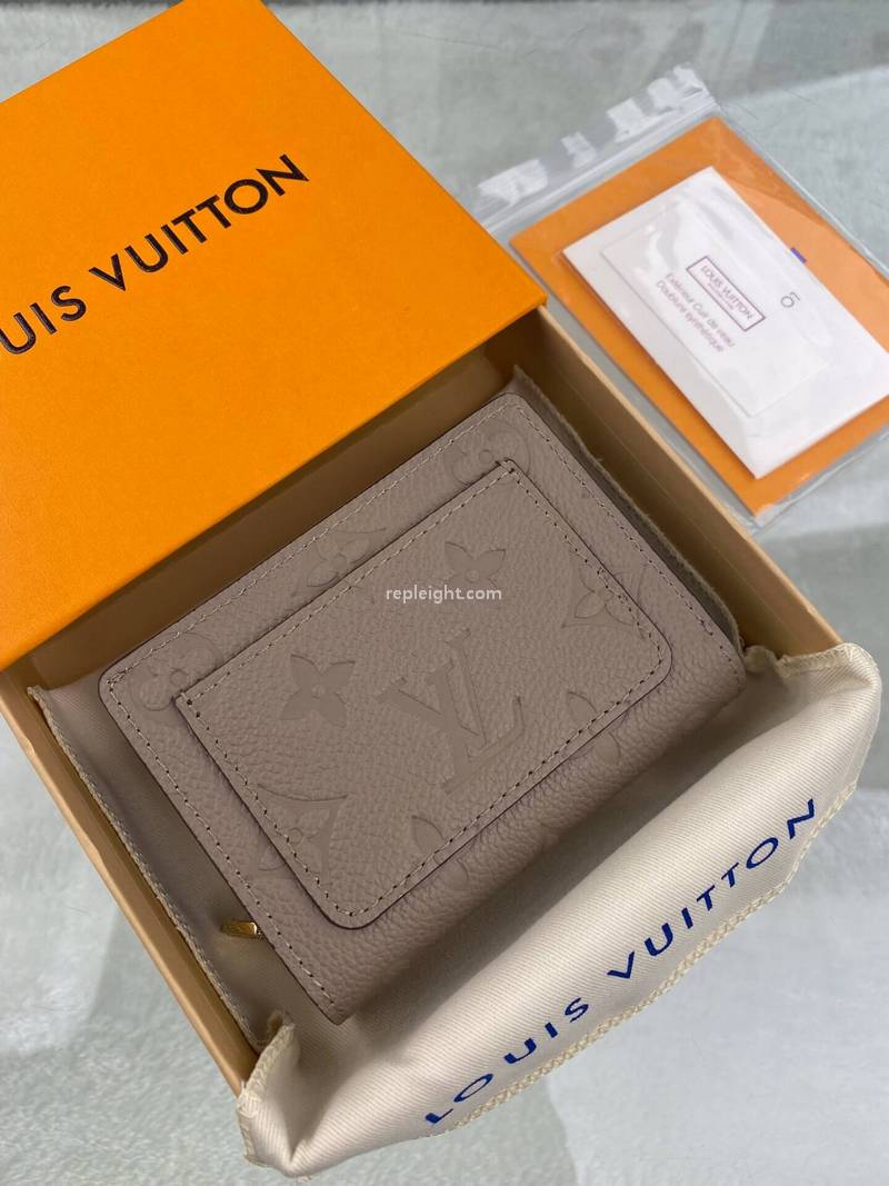 LOUIS VUITTON-M80152 루이비통 터틀도브 모노그램 앙프렝뜨 미디엄 컴팩트 월릿