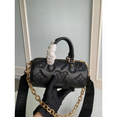 LOUIS VUITTON-M59800 루이비통 블랙 모노그램 퀄팅 빠삐용 BB