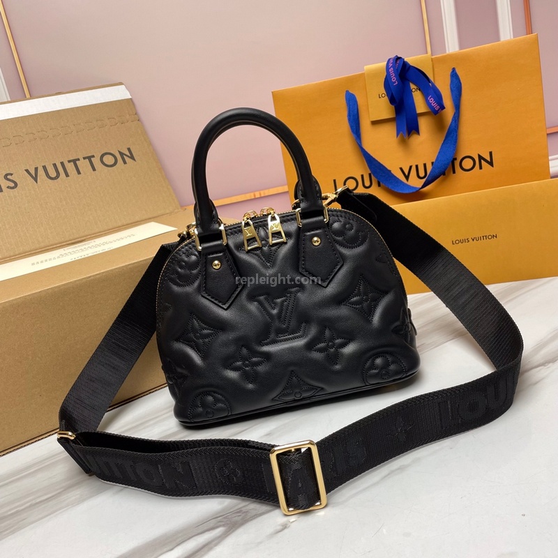 LOUIS VUITTON-M59793 루이비통 블랙 모노그램 퀄팅 알마 BB