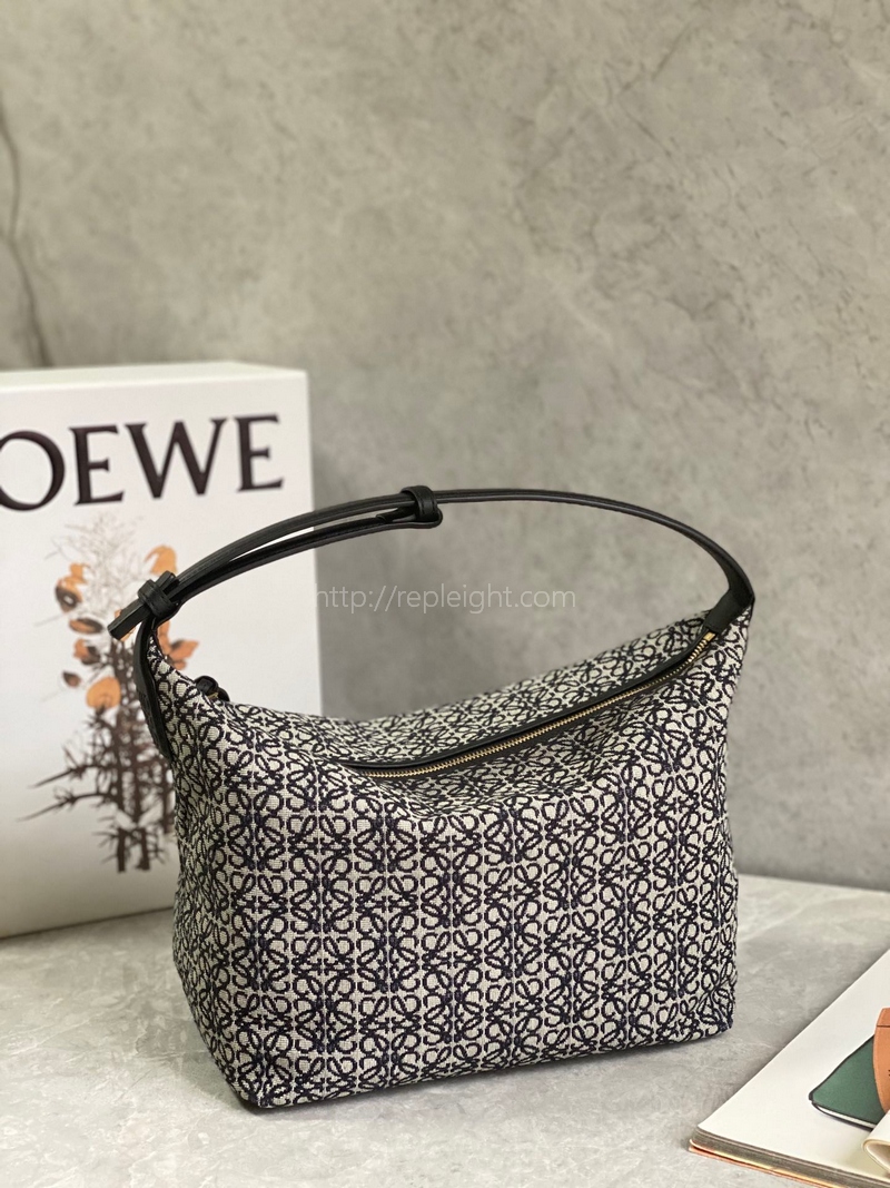 로에베 - LOEWE - Anagram jacquard 송아지 가죽 큐비 백 A906K68X16