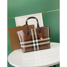 BURBERRY-80525041 버버리 체크 가죽 미디엄 토트백