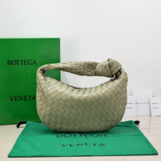 BOTTEGA VENETA-690225VCPP02916 Teen Jodie