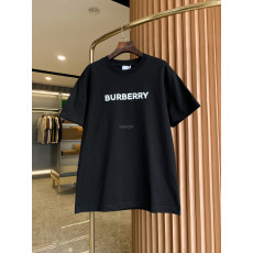 BURBERRY - 버버리 80607031 로고 프린트 코튼 티셔츠