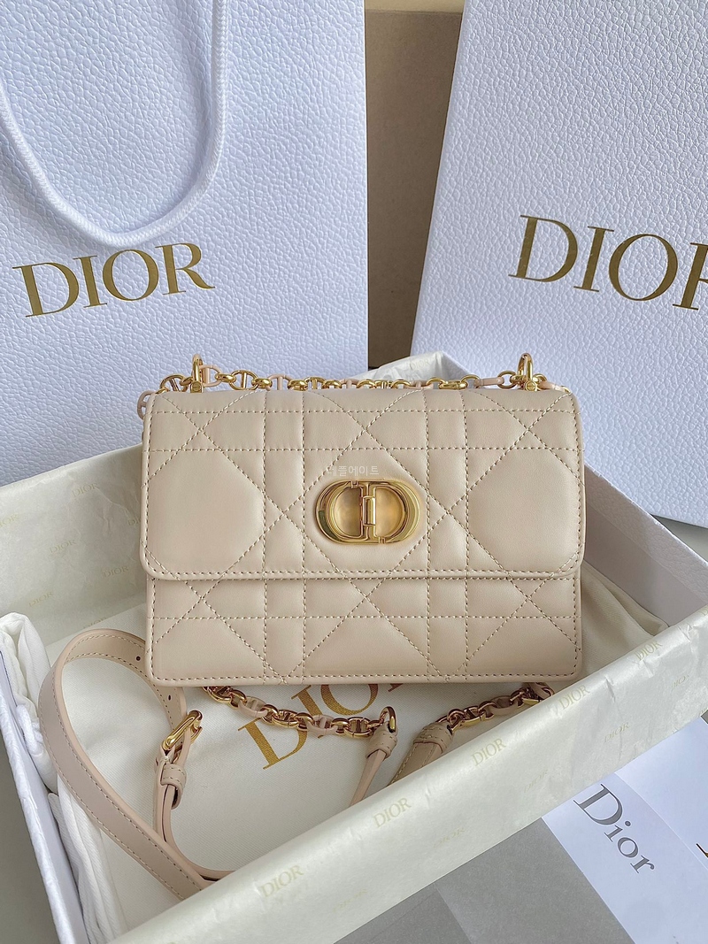 DIOR- S5169UDAX_M900 MISS CARO 미니 백