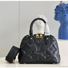 LOUIS VUITTON-M59793 루이비통 블랙 모노그램 퀄팅 알마 BB