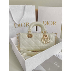 DIOR- M0613OWCB_M030 스몰 레이디 디조이 백