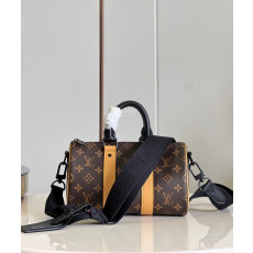 LOUIS VUITTON-m46687  키폴 반둘리에 25