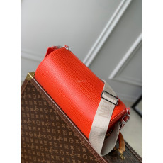 LOUIS VUITTON - 루이비통 M23719  소프트 폴로숑 MM