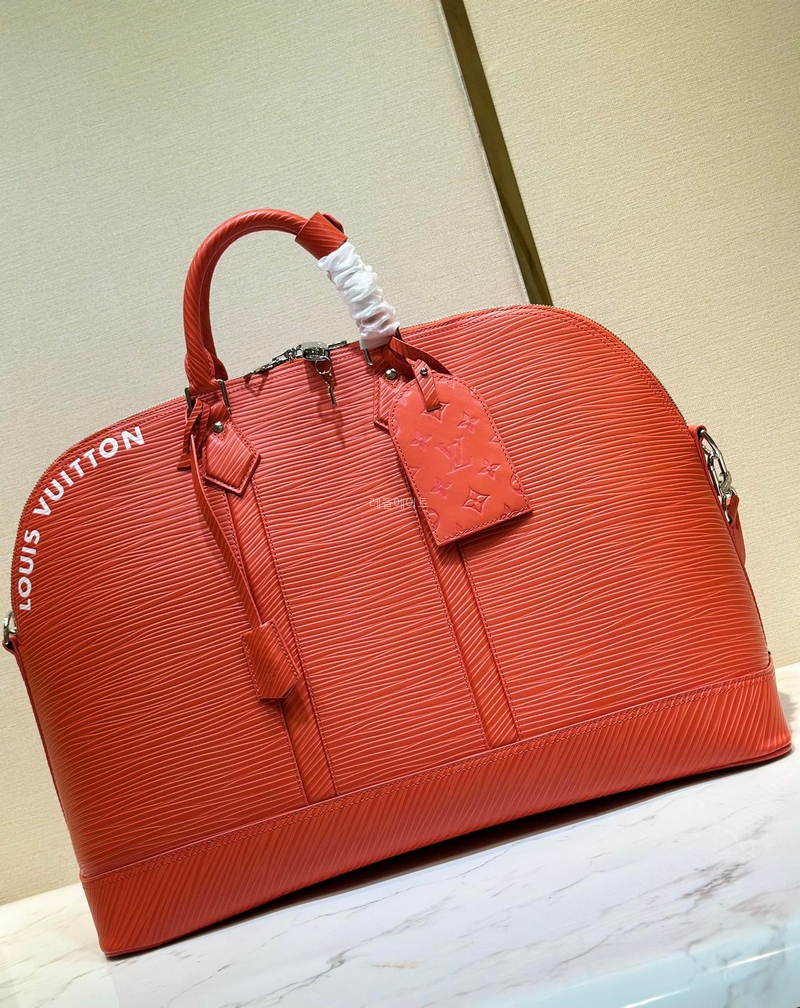 LOUIS VUITTON - 루이비통 M23717 알마 트래블 GM