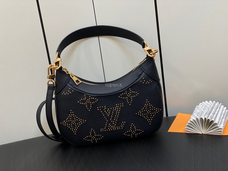 LOUIS VUITTON - 루이비통 m46735 바가텔