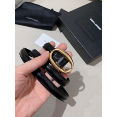 YSL - 입생로랑 7569591ZQ0P1000 크로커다일 엠보스드 가죽 타원형 버클 슬림 벨트 1.5CM