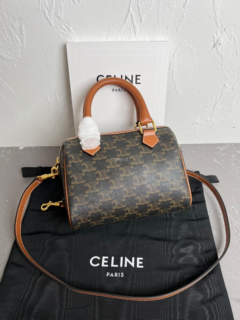 CELINE-셀린느 113772CAS.04LU 스몰 보스턴 - 트리옹프 캔버스