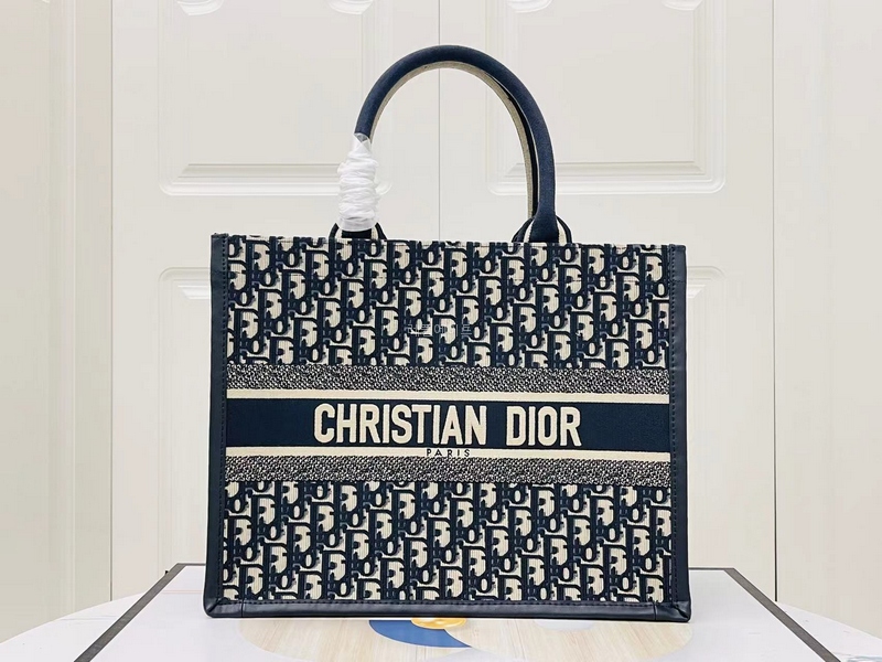 DIOR- 디올 M1324CZBB_M928 Dior Book Tote 미디엄 백